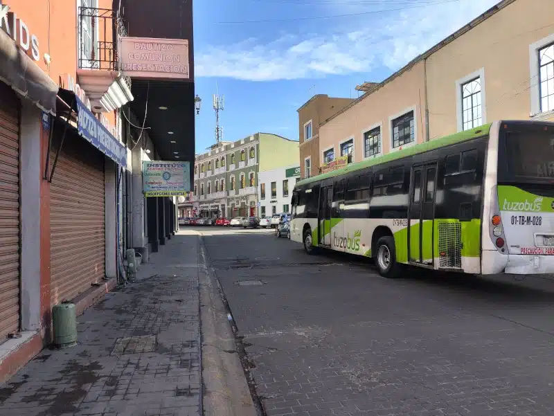 Tuzobus en el centro histórico